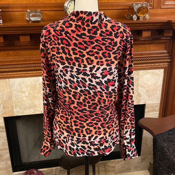Pink Leopard Silk Shirt - Picture 5 of 12